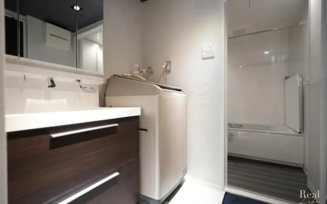 Real Life Aoyama - photo 3