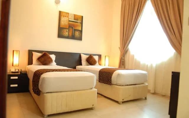 Arabian Suites Dubai - photo 3