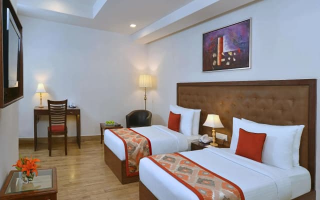Taurus Sarovar Portico - photo 4