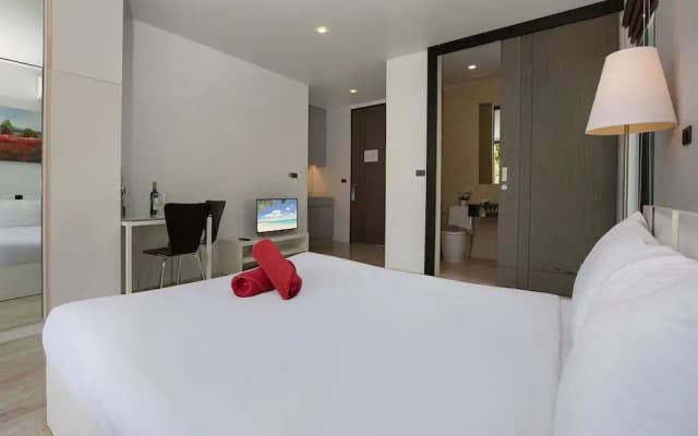 Lovely Pool Villa UTK B2 near Kata Beach - photo 5