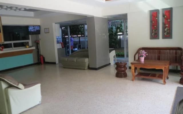 Nakarin 36 Mansion - photo 2