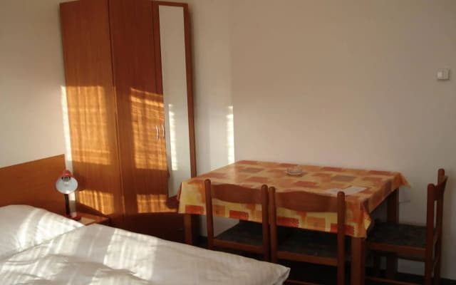 Hotel Planet Prague - photo 2
