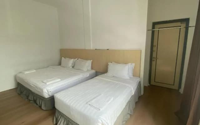 HOTEL JC 118 SANDAKAn - photo 5