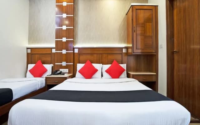 Capital O 312 Hotel Aster Inn - photo 3