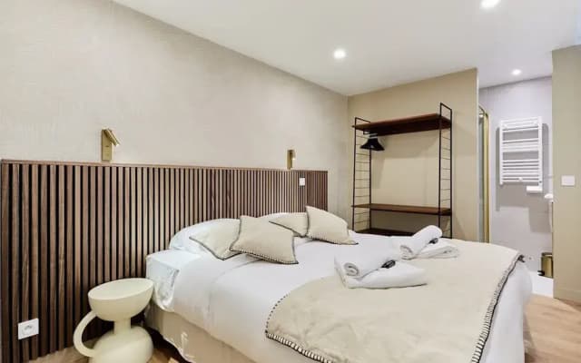 Superb Apartment Center of Paris - photo 3