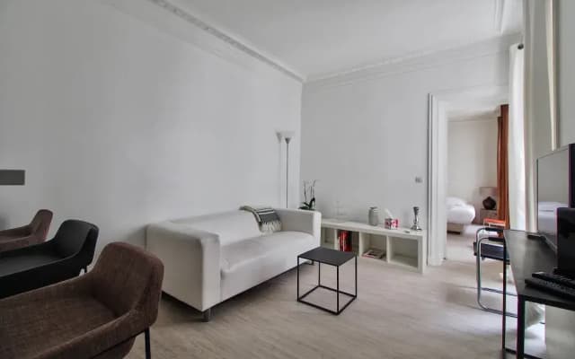 Very Cosy Parisian Apartment - photo 2