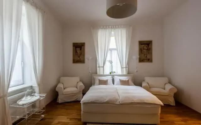 Beautiful Home - Riverside Apartment - photo 2
