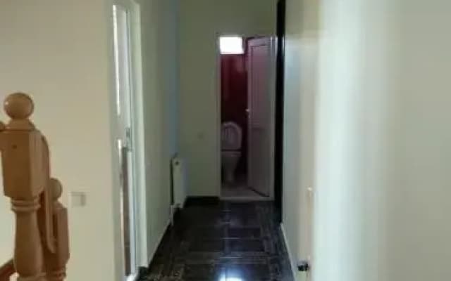 White Window - photo 4