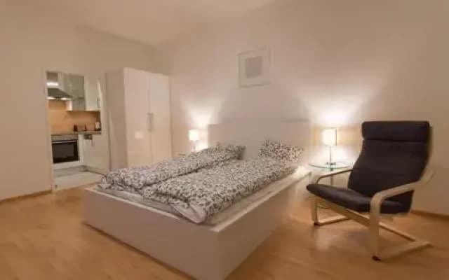 Modern Apartment at Rathaus - photo 3
