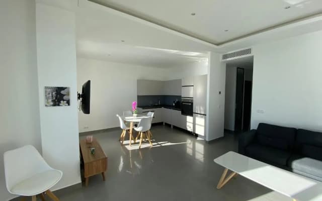219 Promenade - photo 2