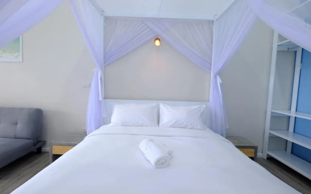 Baan Jai Dee Beach Front Hotel - photo 4