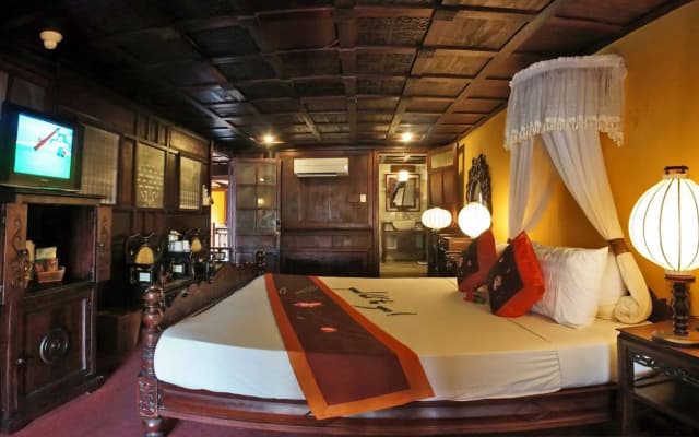 Vinh Hung Heritage Hotel - photo 4