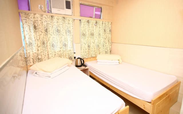 Kam Fu Guest House - photo 4