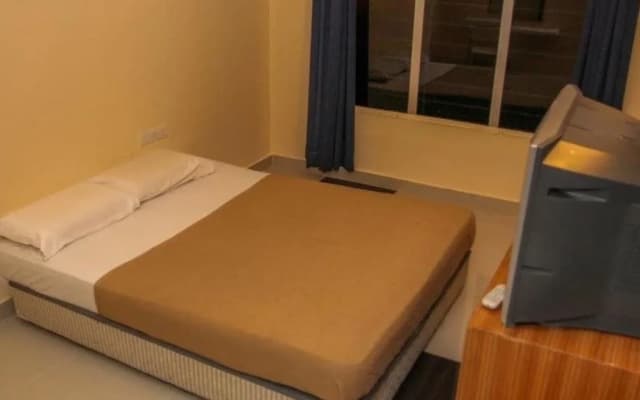 Highway Hotels - Rawang - photo 5