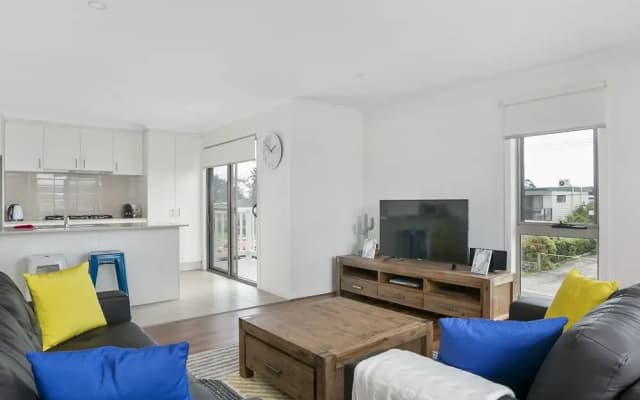 Coutts Beach Break - photo 5