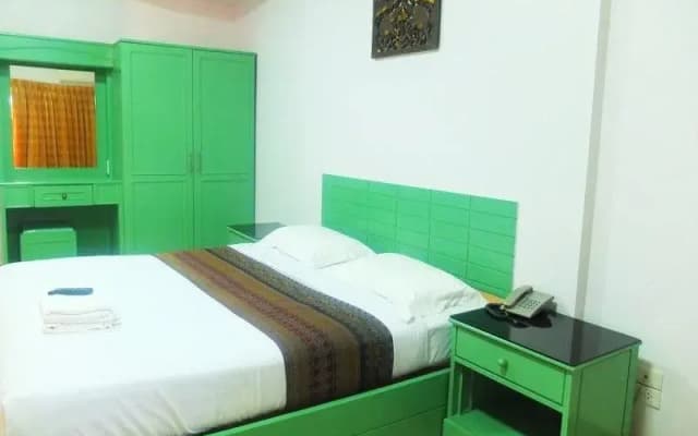 Phaiphannarat Resort - photo 4