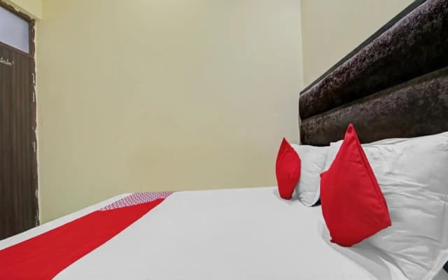 OYO Flagship 80456 Arjun Palace - photo 2