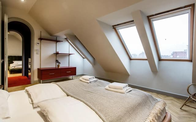 K52 luxury 4BDRM 4BTHRM apartment - photo 3