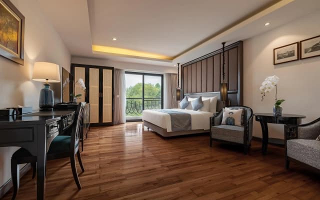 Elegant Suites Westlake - photo 3