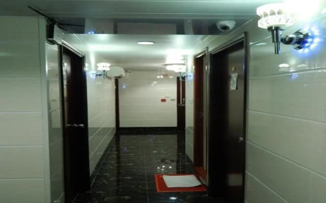 New London Hostel - photo 4