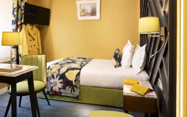 Hotel Des Arts Paris Montmartre - photo 3