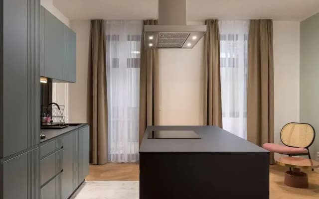 Limehome Vienna Karajangasse - photo 3