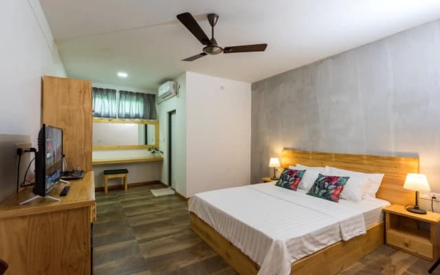 Ohana Maldives Hotel - photo 3