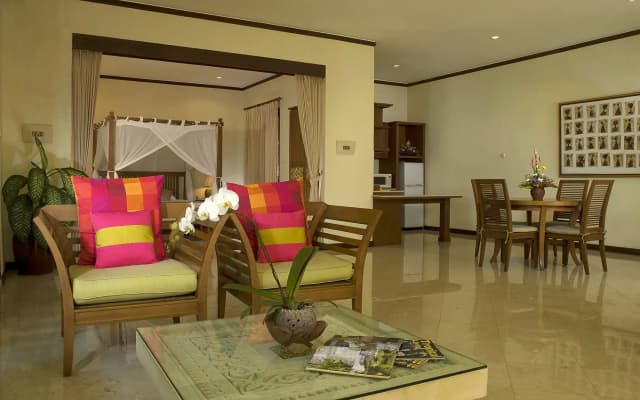 The Citta Luxury Residence - photo 2