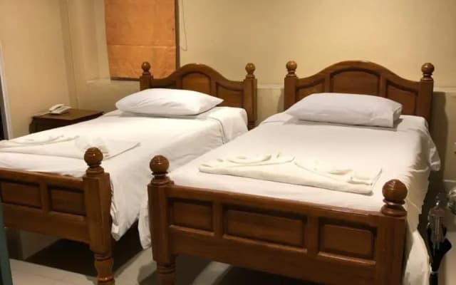 Naithon Beach Service Apartment - photo 5