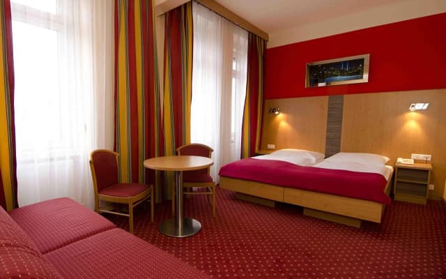 Hotel Cryston - photo 5