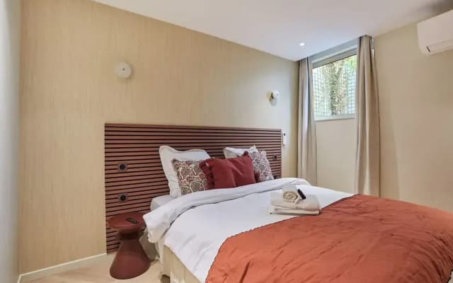 Elegant Apartment St Germain des Pres Luxembourg Park - photo 3
