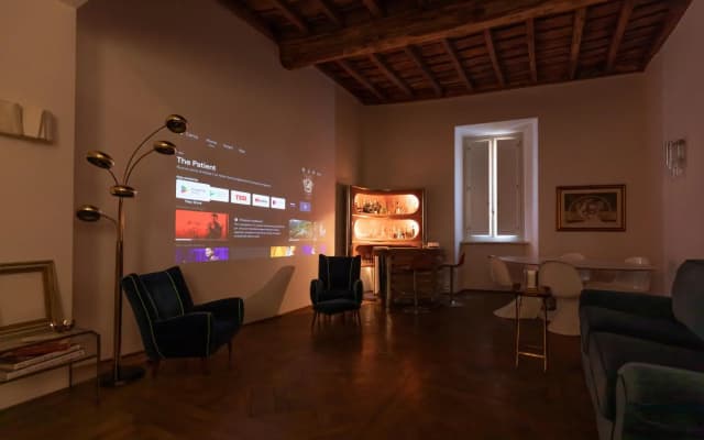 Chic And Style In Historical Via Giulia - photo 3