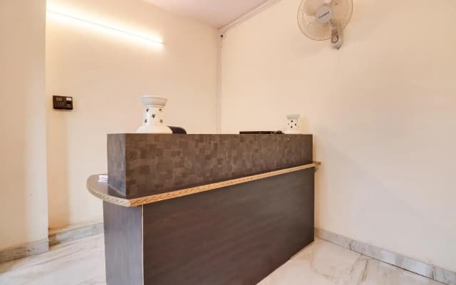 Rohini Inn by OYO Rooms - photo 2