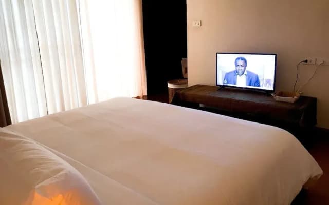 Siam Bright Suite - photo 5