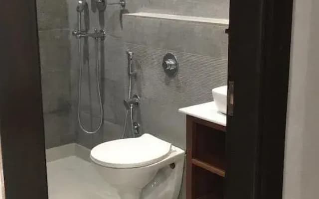 Hotel Gold Inn - photo 4