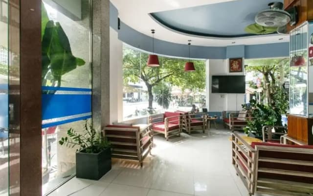 Sky Apartment & Hotel - photo 2
