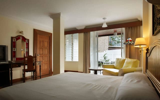 Century Pines Resort - photo 3