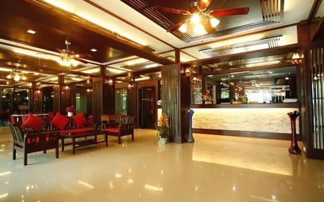 Phongsathon Mansion - photo 2