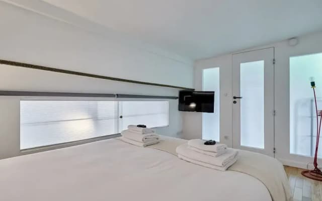 Superb Apartment Le Marais Center of Paris - photo 3