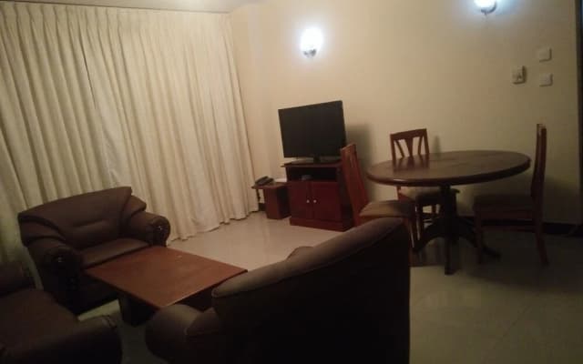 Crescatcity Apartments - photo 3
