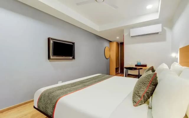 OYO Townhouse 115 Patel Nagar - photo 5