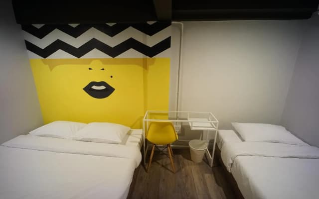 BRB Hostel Bangkok Silom - photo 5