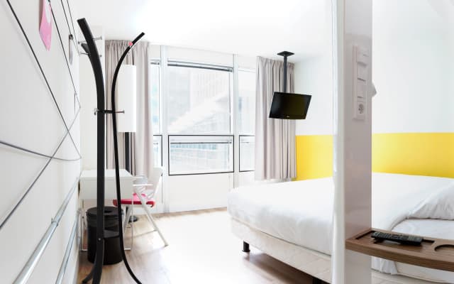 Qbic Hotel Amsterdam WTC - photo 5