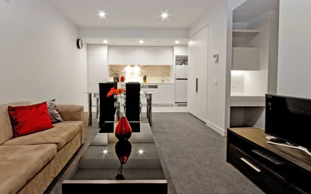 Along Melbourne's Magic Boulevard - photo 3