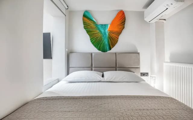 Plaka Clio Apartment by A&A Residences - photo 4