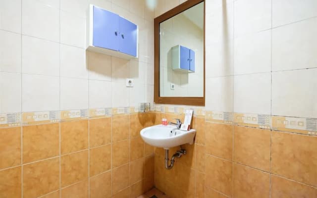 Simply Spacious Studio Room at City Home Apartment near Kelapa Gading - photo 4