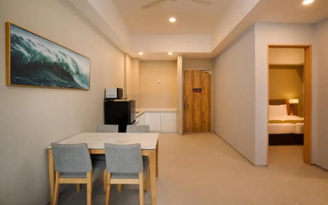 Zenith Suites Cameron - photo 3
