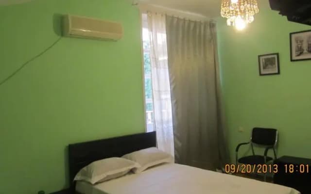 Feel at Home - photo 4