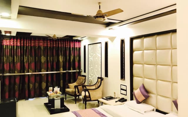 Hotel Singh Empire Dx - photo 4