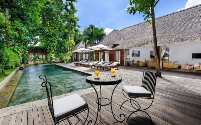 Villa Roman - photo 2